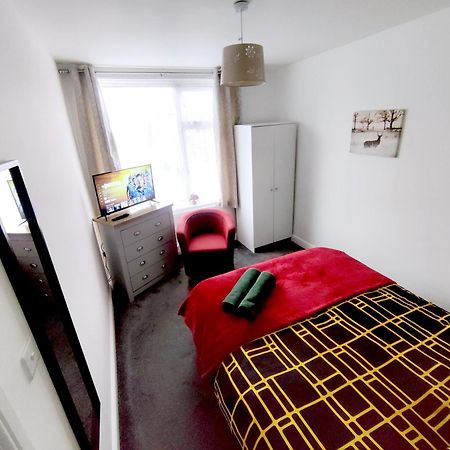House Share With Few Ensuite Rooms Near Southmead Бристоль Экстерьер фото