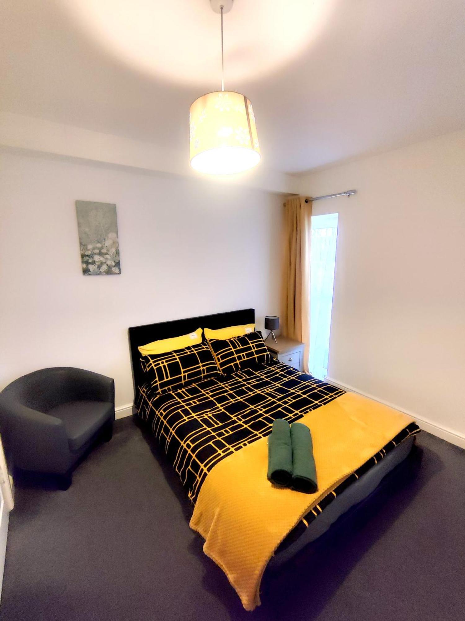 House Share With Few Ensuite Rooms Near Southmead Бристоль Экстерьер фото