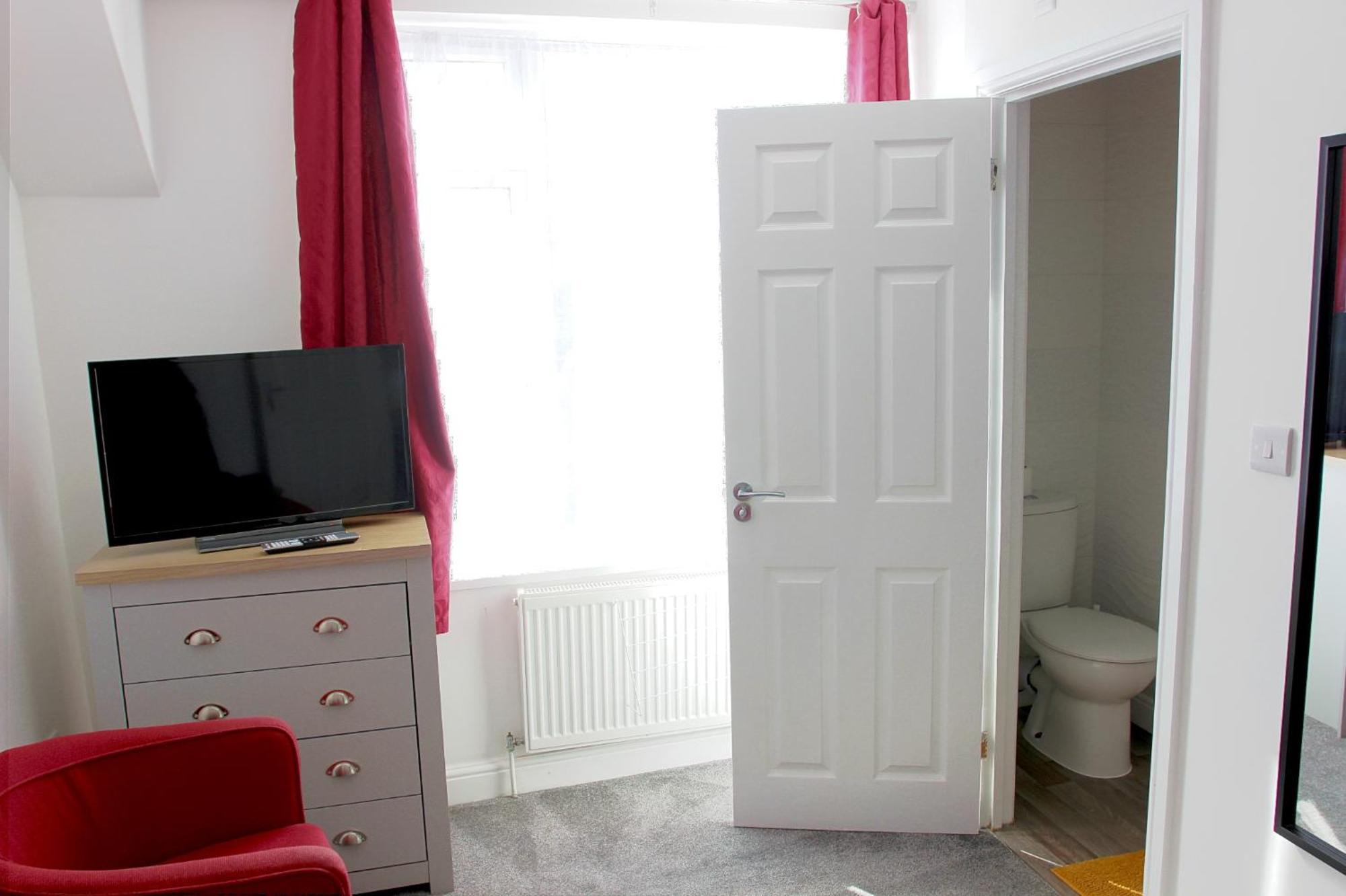 House Share With Few Ensuite Rooms Near Southmead Бристоль Экстерьер фото